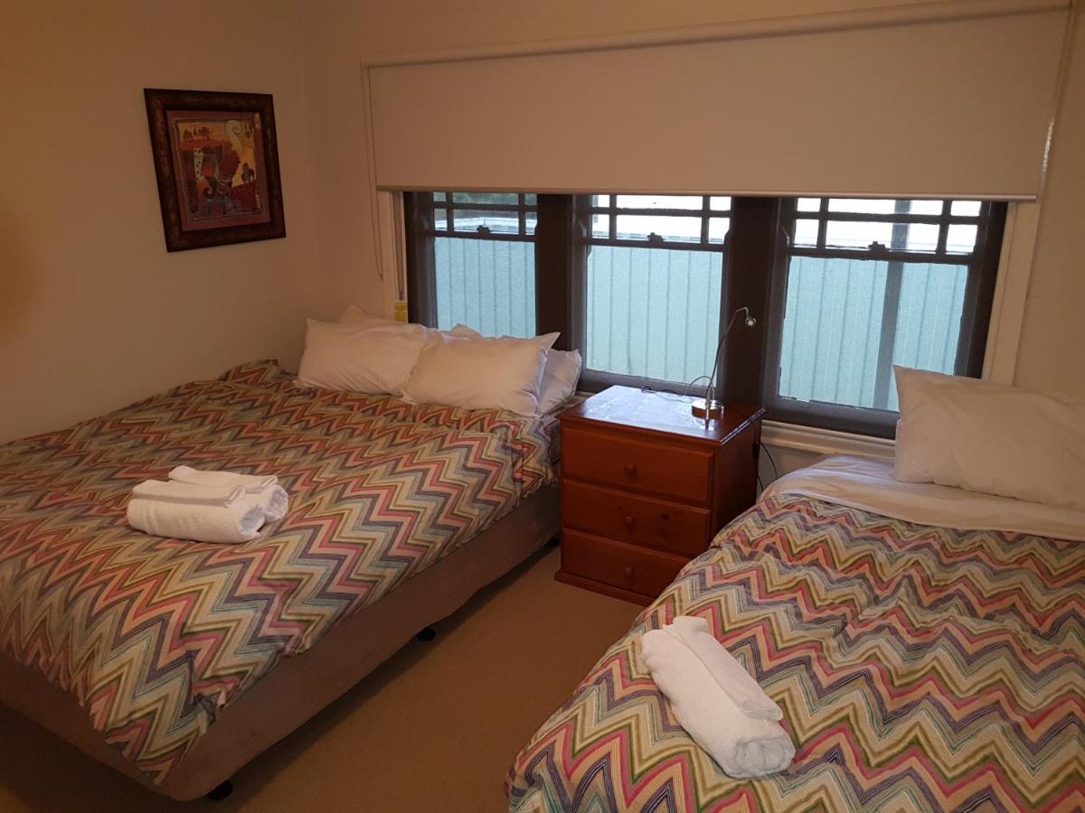 Beach Holiday Cottage Apollo Bay Exterior photo